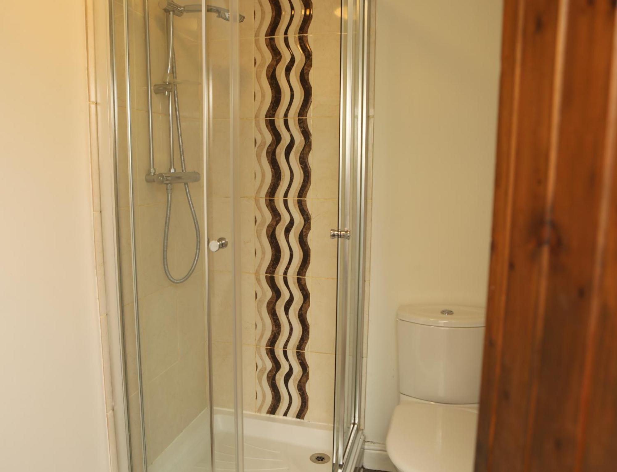 The Cosy Cottage Retreat! Perfect For Contractors, Relocators, Getaway Llantrisant  Exterior foto