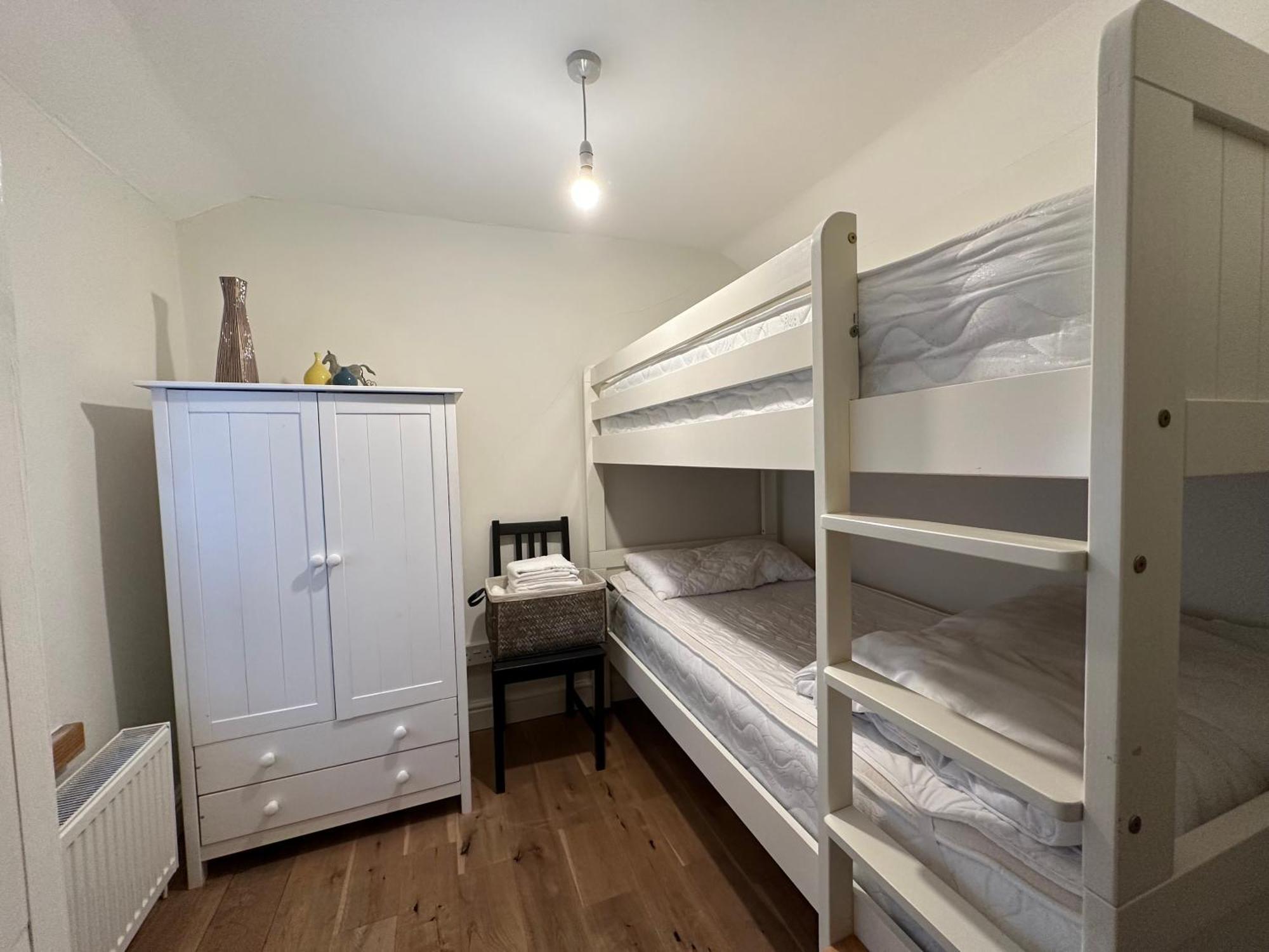 The Cosy Cottage Retreat! Perfect For Contractors, Relocators, Getaway Llantrisant  Exterior foto
